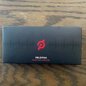 NWT Peloton Heart Rate Monitor